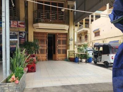 196.8 sqm Living Size Link House For Sale in Por Sen Chey