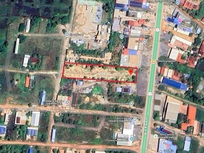 Shophouse Na prodej in Kampong Kraeng, Tuek Chhou, Kampot
