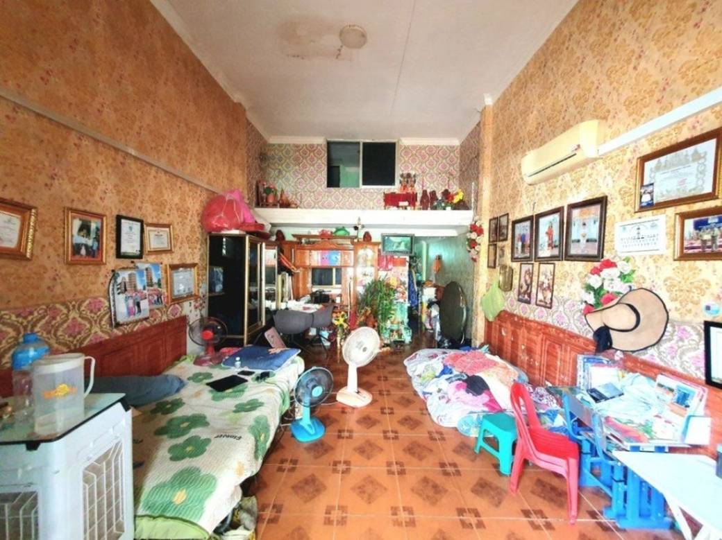ផ្ទះជាប់គ្នា តម្លៃ $92,000
