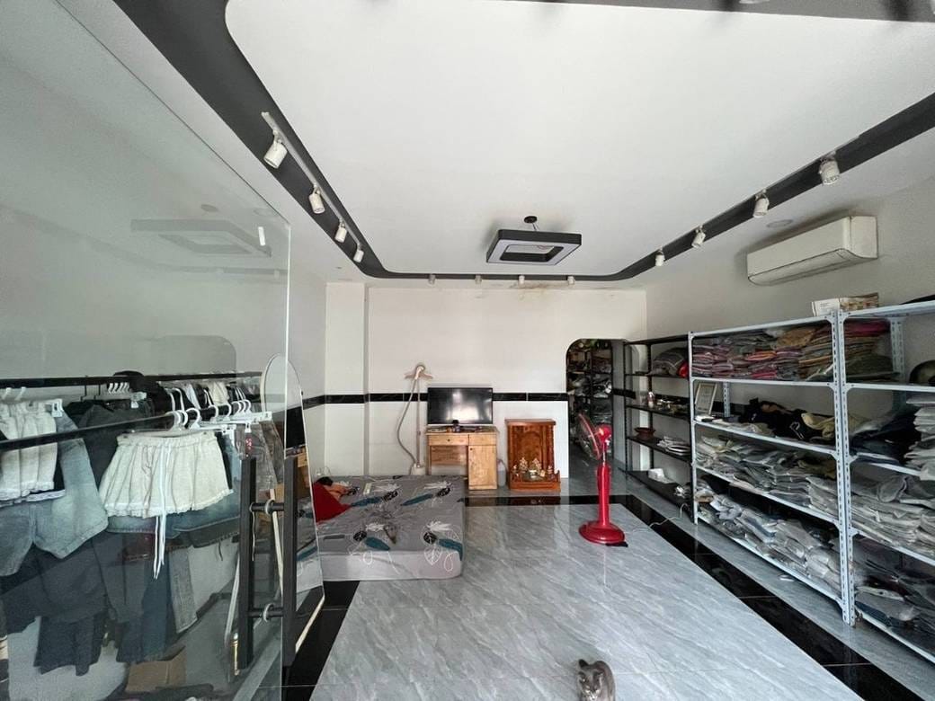 $100,000 Maison en rangée