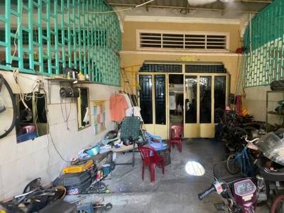 80平方米土地面积的联排住宅出售