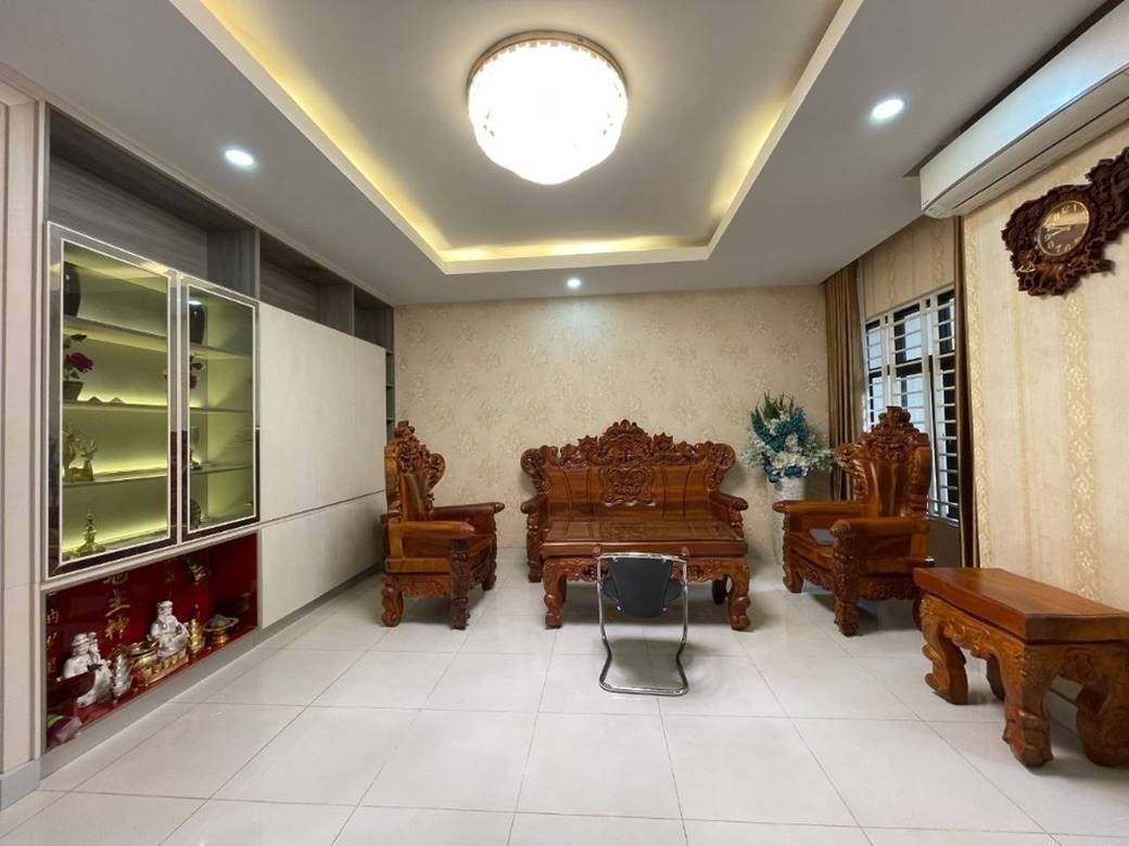 Borey Peng Huoth: The Star Platinum Euro Ville | 216-687 sqm Living Size Dvojvila K pronájmu in Chbar Ampov