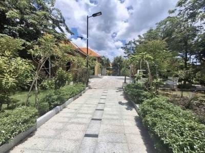 $900,000 Shophouse
