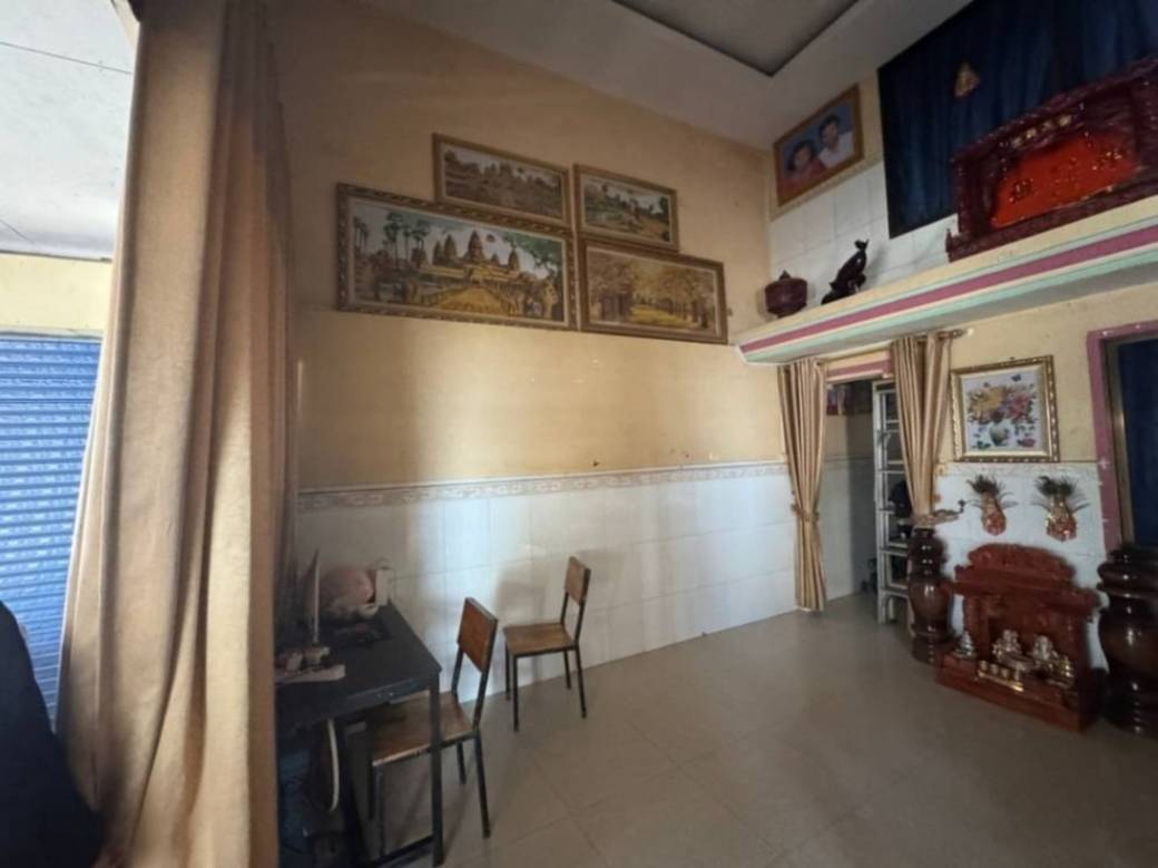 $140,000 Link House