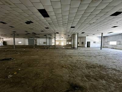 13,696 sqm Land Size Továrna Na prodej