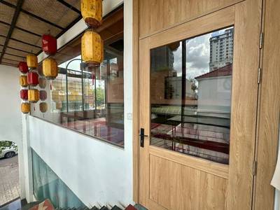 126 sqm Living Size CommercialShophouse K pronájmu in Boeng Keng Kang