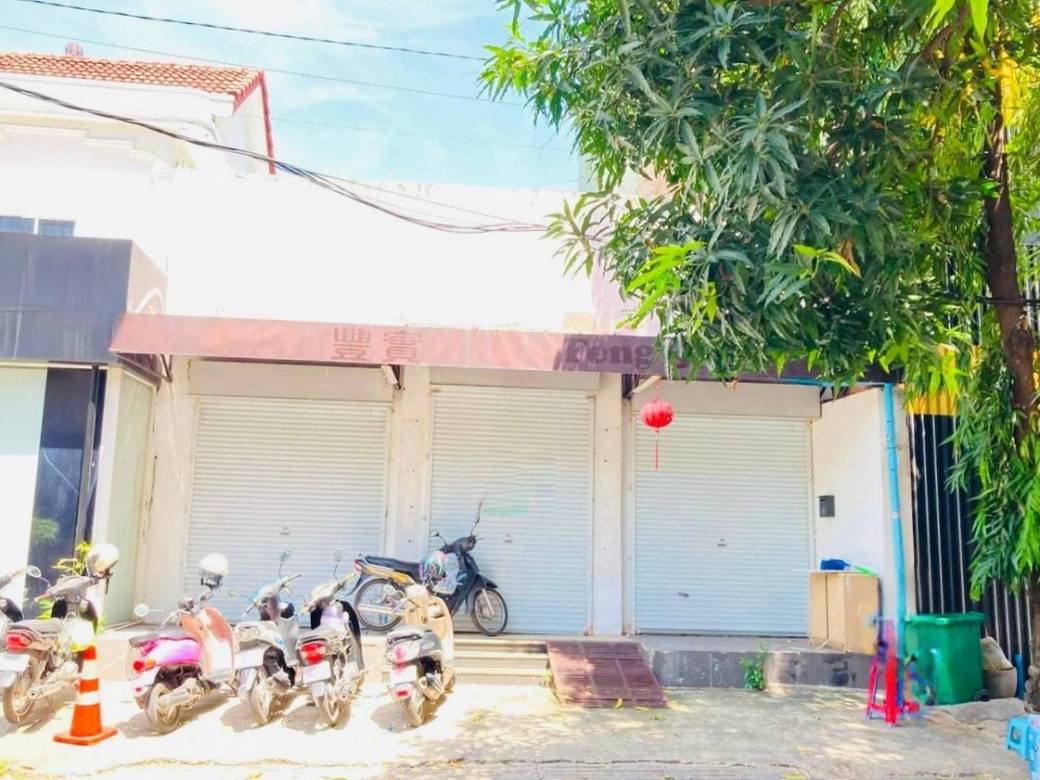 Maison-boutique À louer à Boeng Keng Kang $2,500