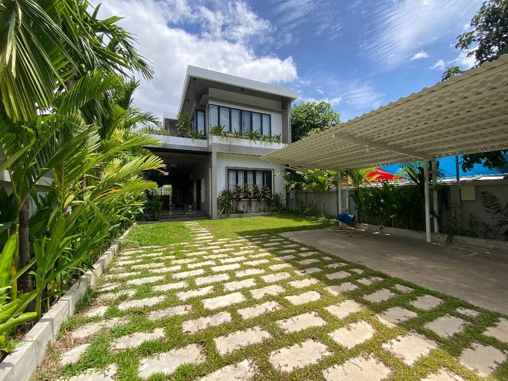 Furnished Villa For Rent