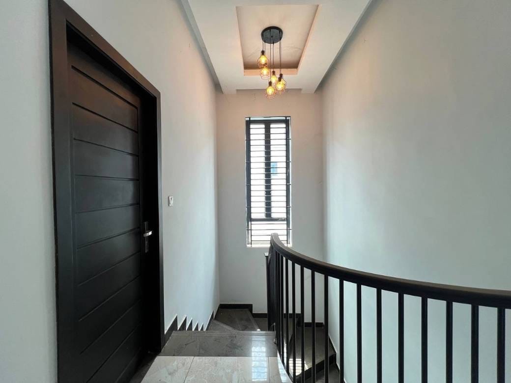 Vila Na prodej in Prasat Bakong $180,000