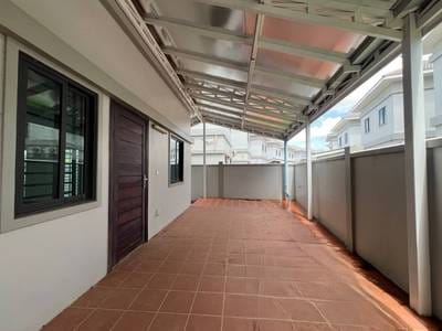 200 sqm Land Size Vila Na prodej