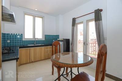 Apartment For Rent in Phsar Daeum Thkov, Chamkarmon, Phnom Penh