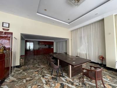 240 sqm Land Size Budova For Sale & Rent