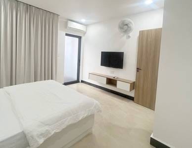 Apartmán se službami K pronájmu in 7 Makara $500