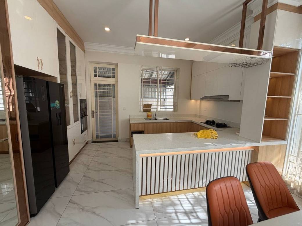 The ML Tiara | $3,500 Villa