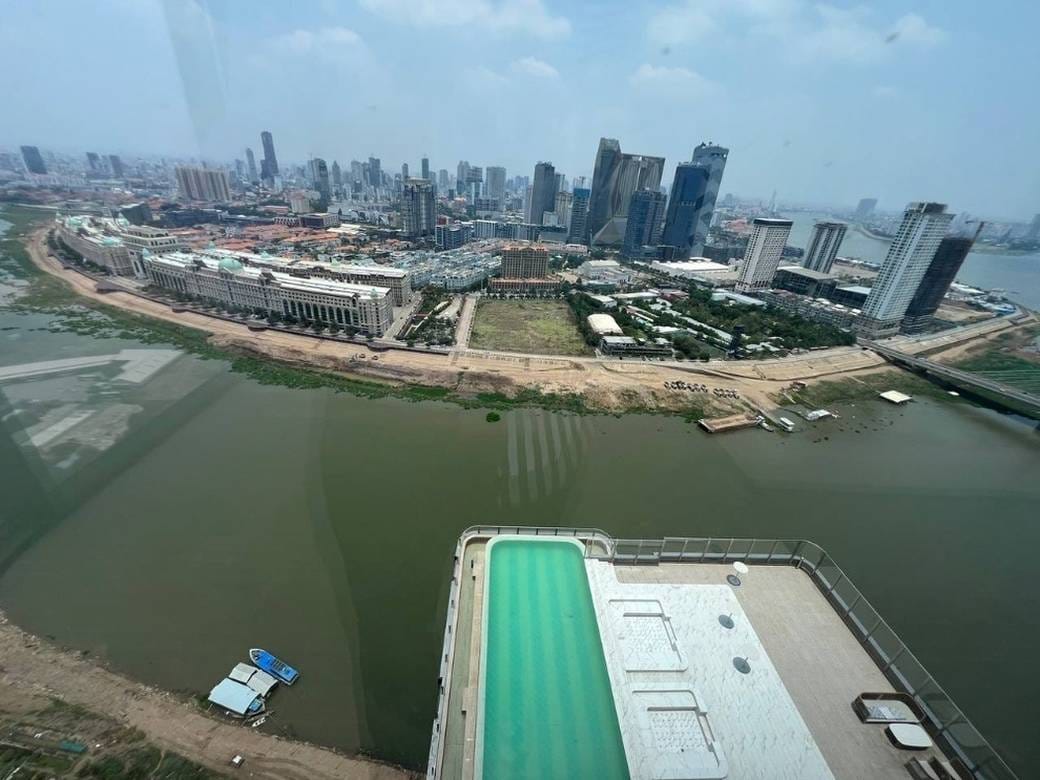 Vue Aston | 23-19 sqm Living Size Condo Na prodej in Chbar Ampov