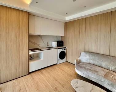 Vue Aston | Zařízeno Condo For Sale & Rent