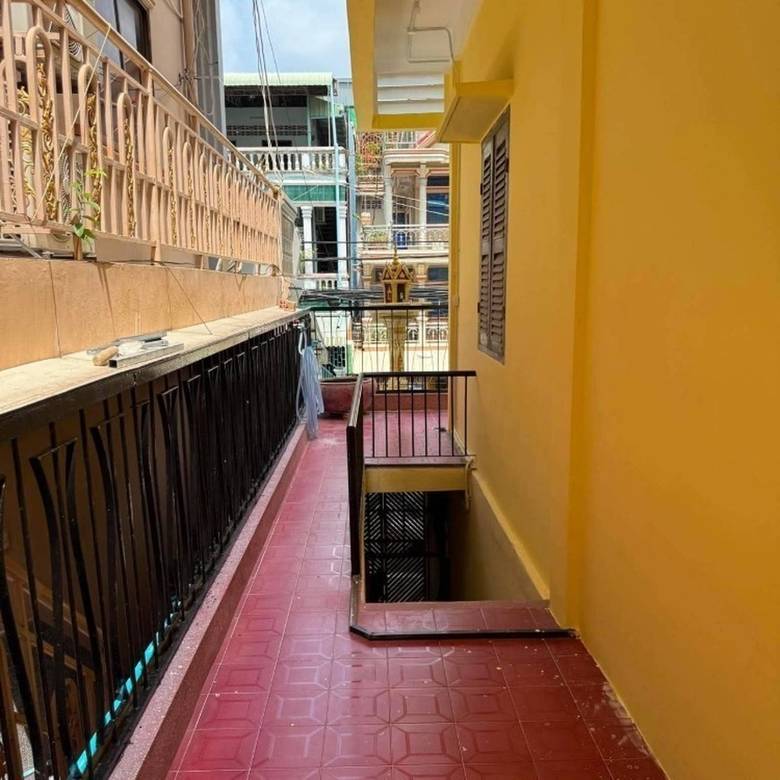 House and lot Для Продажи in Toul Kork $200,000