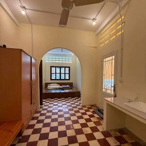 110 sqm Living Size House and lot Для Продажи in Toul Kork