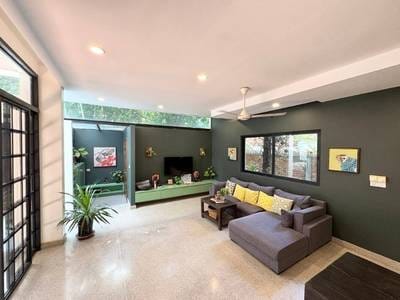 $850,000 Villa