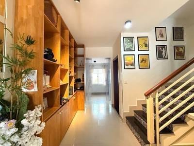 $75,000 Link House