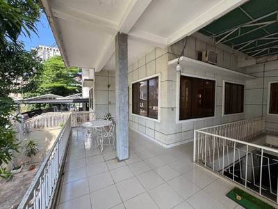 432 sqm Living Size Villa For Rent in Boeng Keng Kang