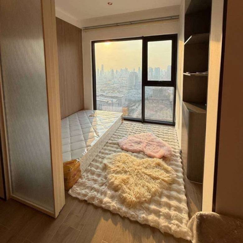 Vue Aston | Zařízeno Condo K pronájmu