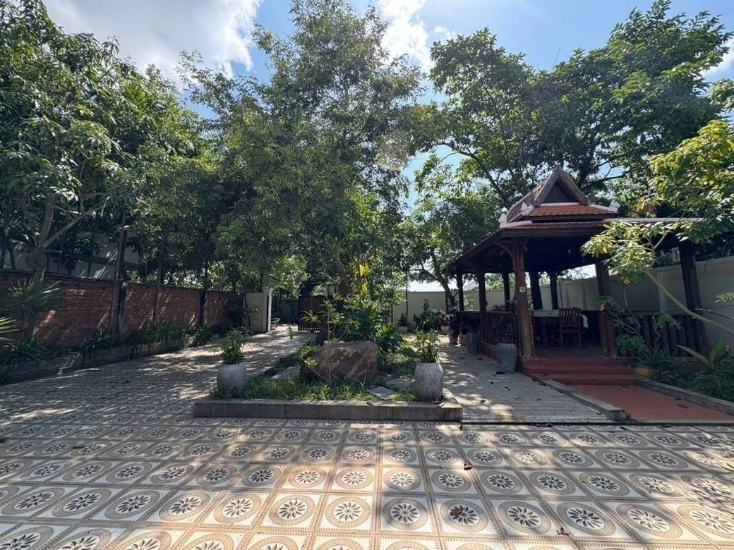 House and lot For Rent in Sala Kamraeuk, Siem Reap, Siem Reap