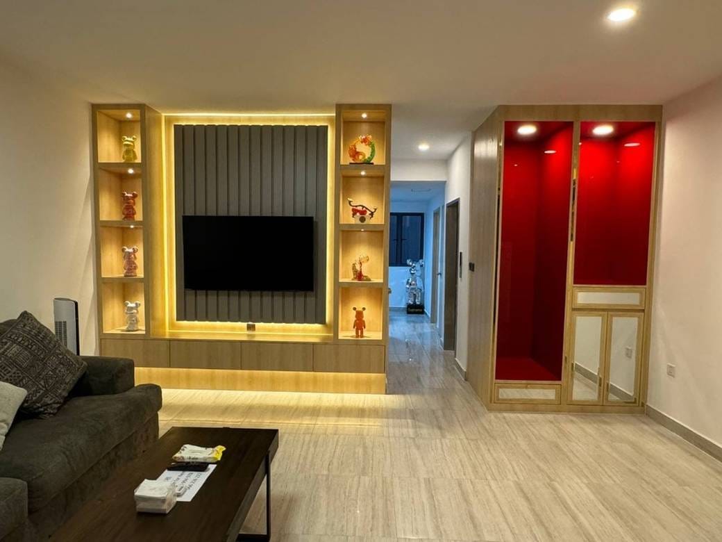 The Palms | $1,800 Vila