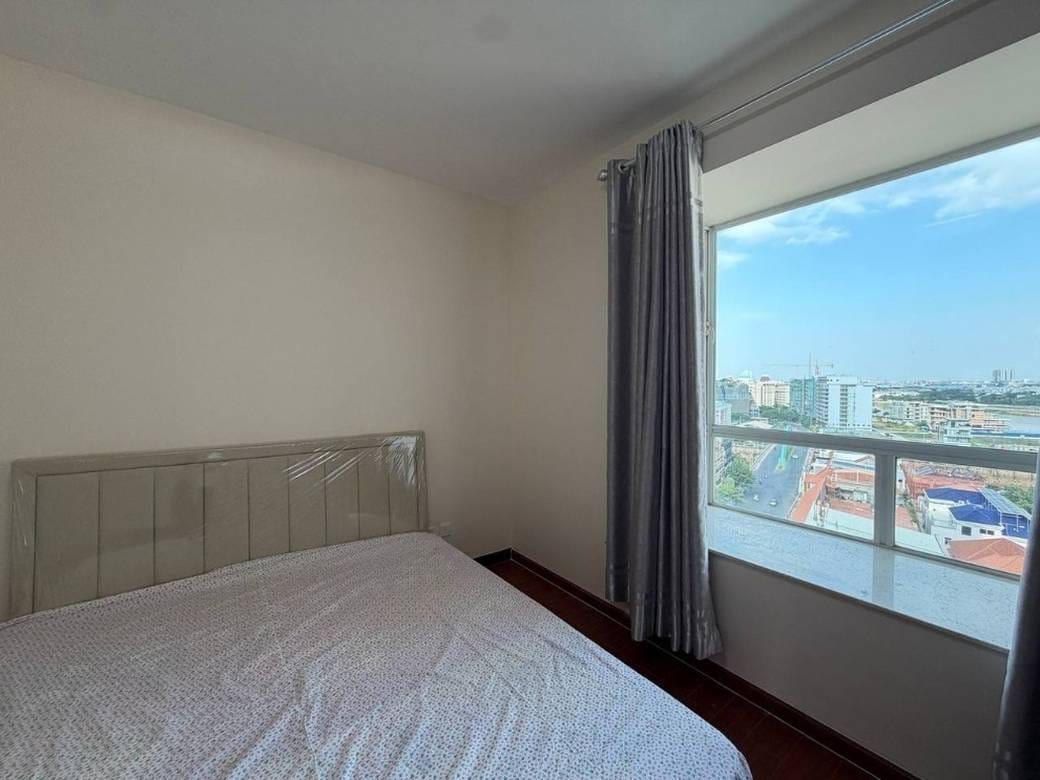 143 sqm Living Size Condo For Sale & Rent in Chamkarmon