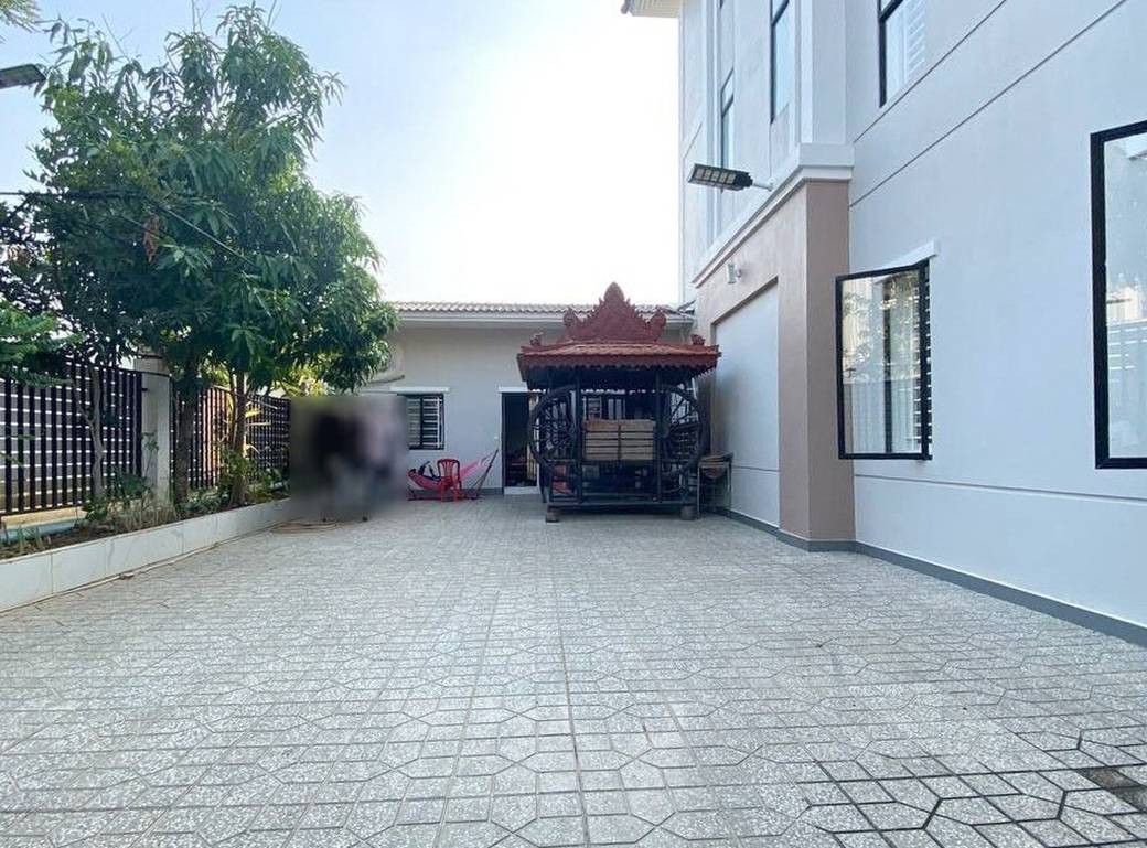 Borey Peng Huoth: The Star Platinum Euro Ville | 345 sqm Land Size Dvojvila For Sale & Rent