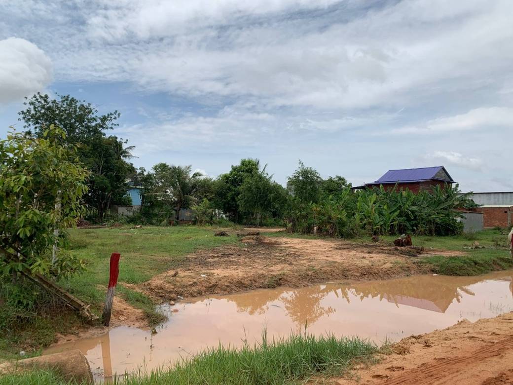 Lot Na prodej in Prasat Bakong $35,000