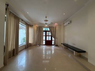 Vila K pronájmu in Tonle Bassac, Chamkarmon, Phnom Penh