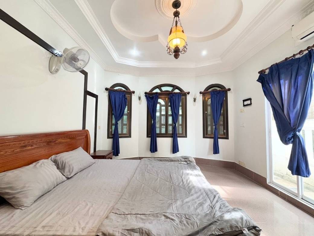 Villa For Rent in Siem Reap $900
