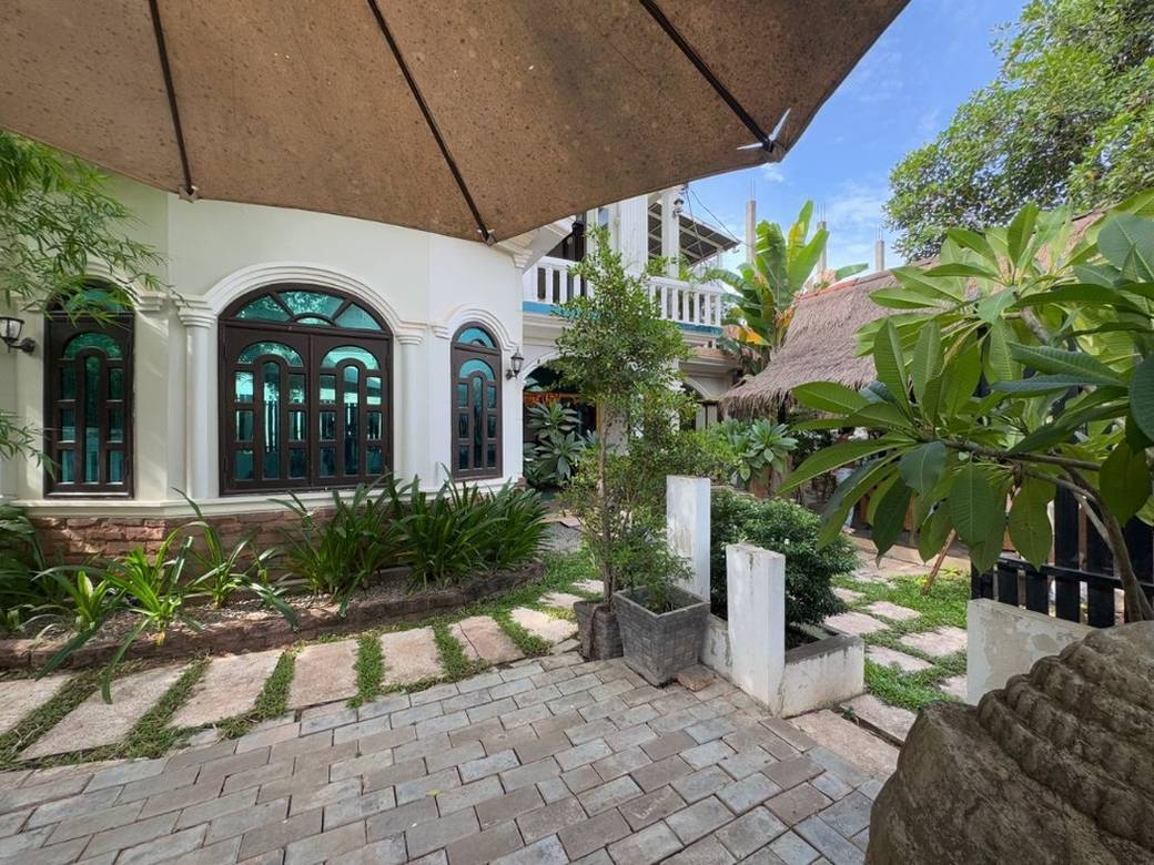 Furnished Villa For Rent