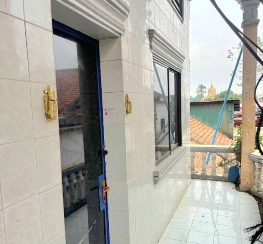 $44,500 Flat House