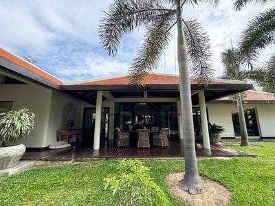 Furnished Villa For Rent