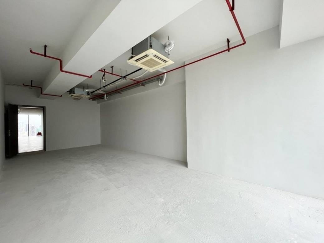 Bureaux À vendre à Chamkarmon $132,732
