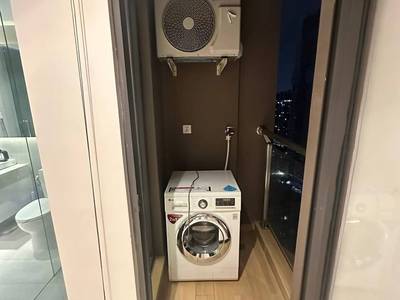 Time Square 3 | Condo Na prodej with 1 Parking Space