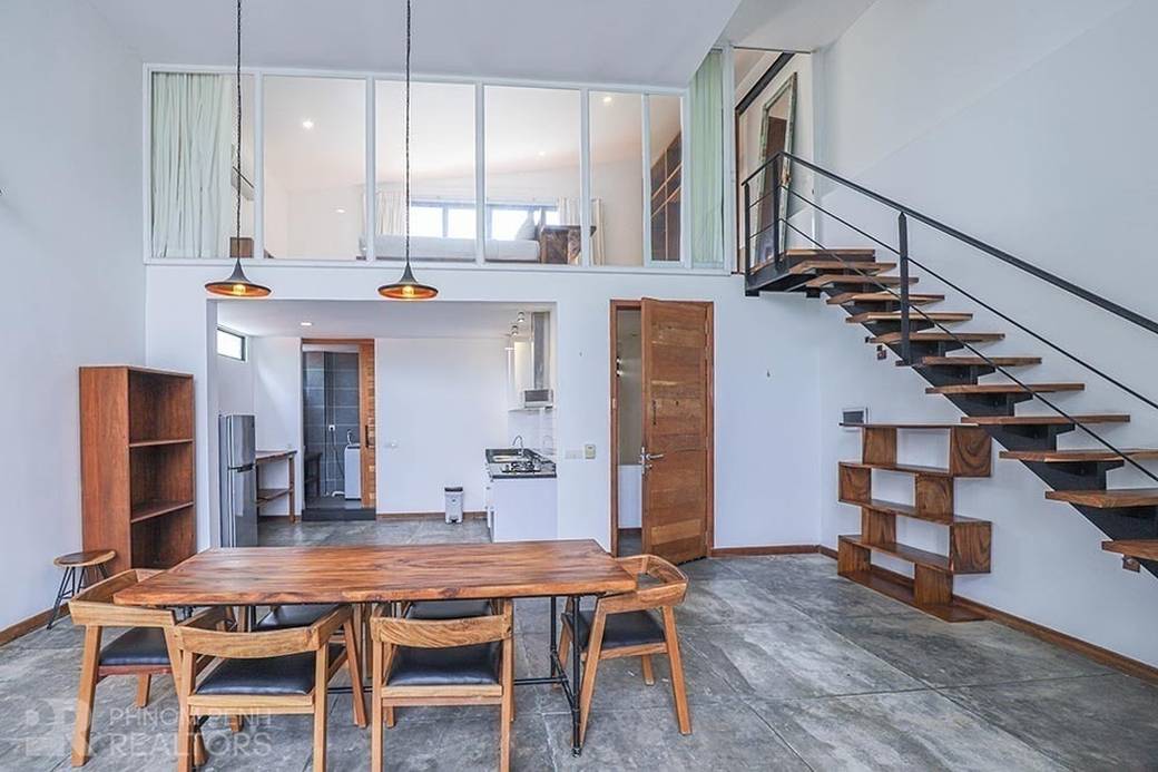 $900 Flat House