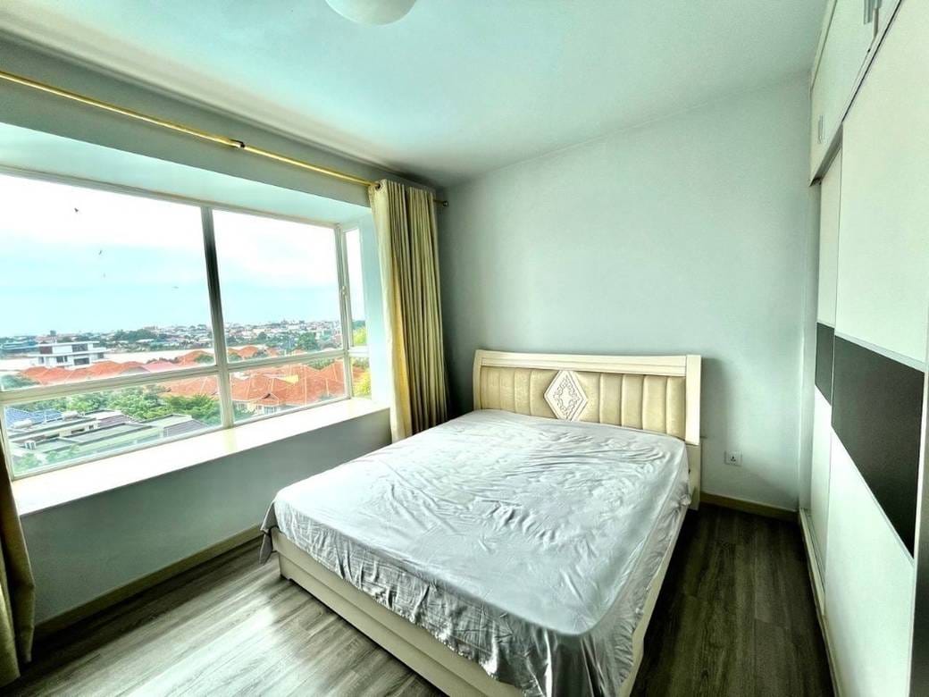 108.5 sqm Living Size Condo Na prodej in Chamkarmon