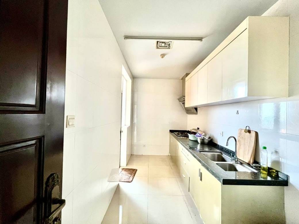 $220,000 Condo