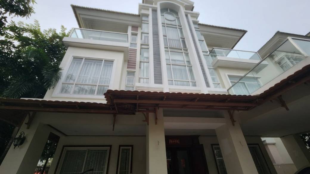 Luxury Queen Villa for Rent | Borey Chip Mong Sen Sok, Phnom Penh