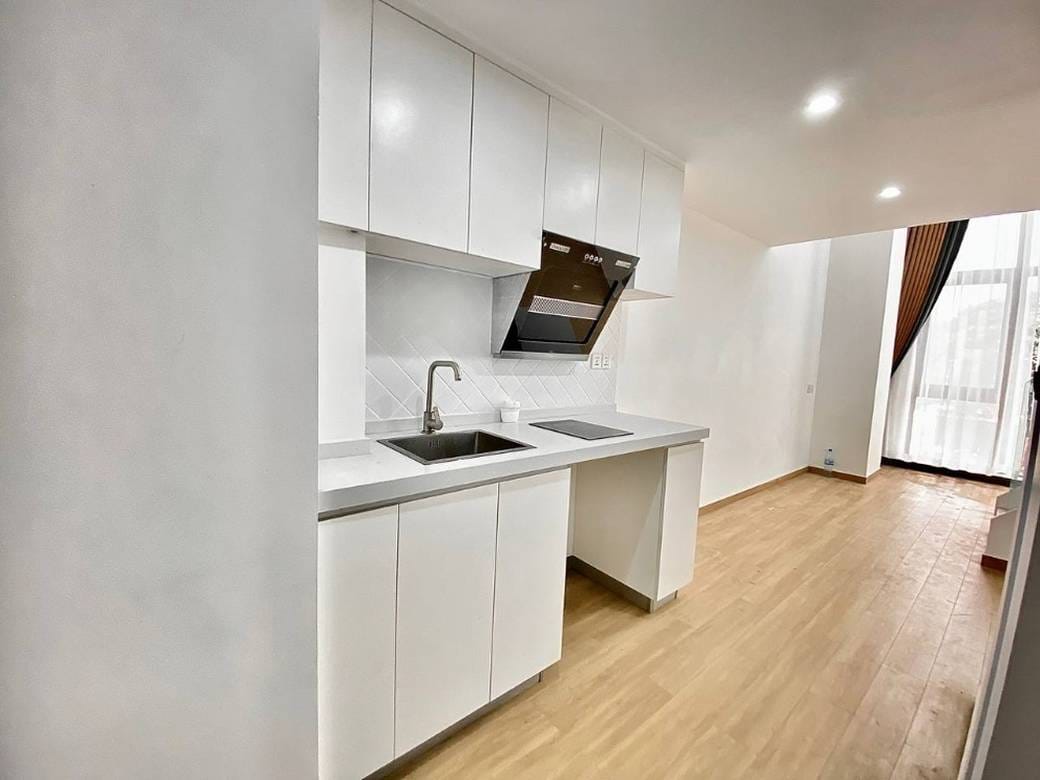 $450 Condo