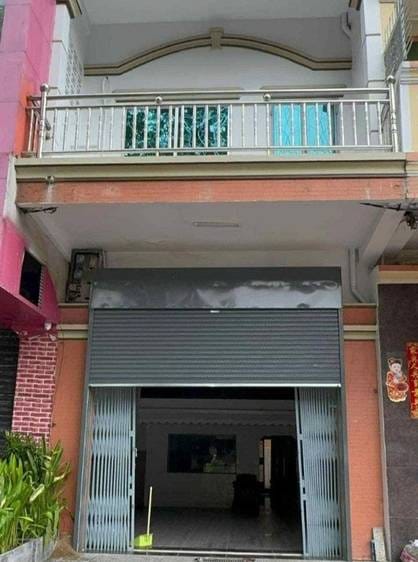 $1,500 店屋