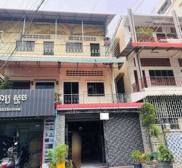 ផ្ទះ សំរាប់លក់ នៅ Phsar Depou II, Toul Kork, Phnom Penh