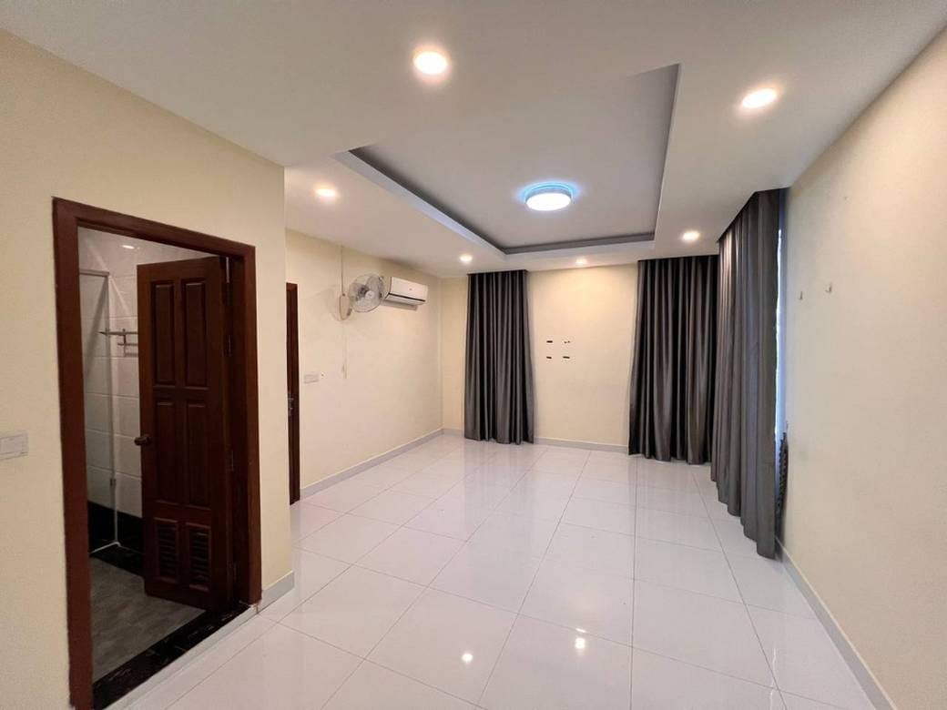 Chrang Chamres I វីឡា សំរាប់ជួល នៅ Chrang Chamres I