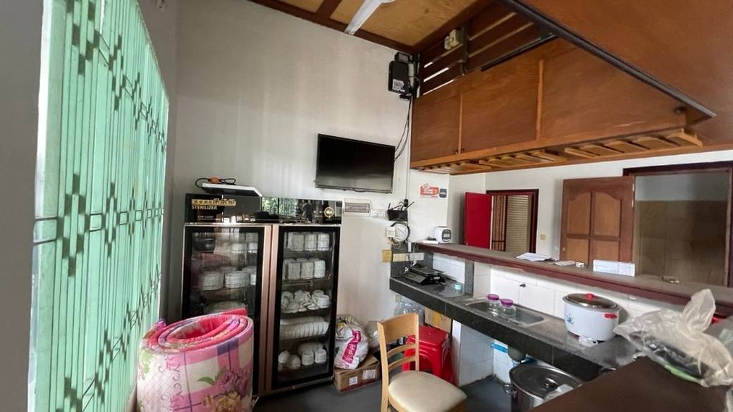 98 sqm Land Size Restaurant For Rent