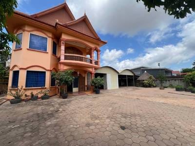 House and lot สำหรับขาย พื้นที่ใช้สอย 128 ตร.ม. ใน Siem Reap