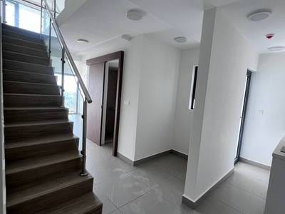 Urban Village Phase 2 | $98,434 Кондоминиум