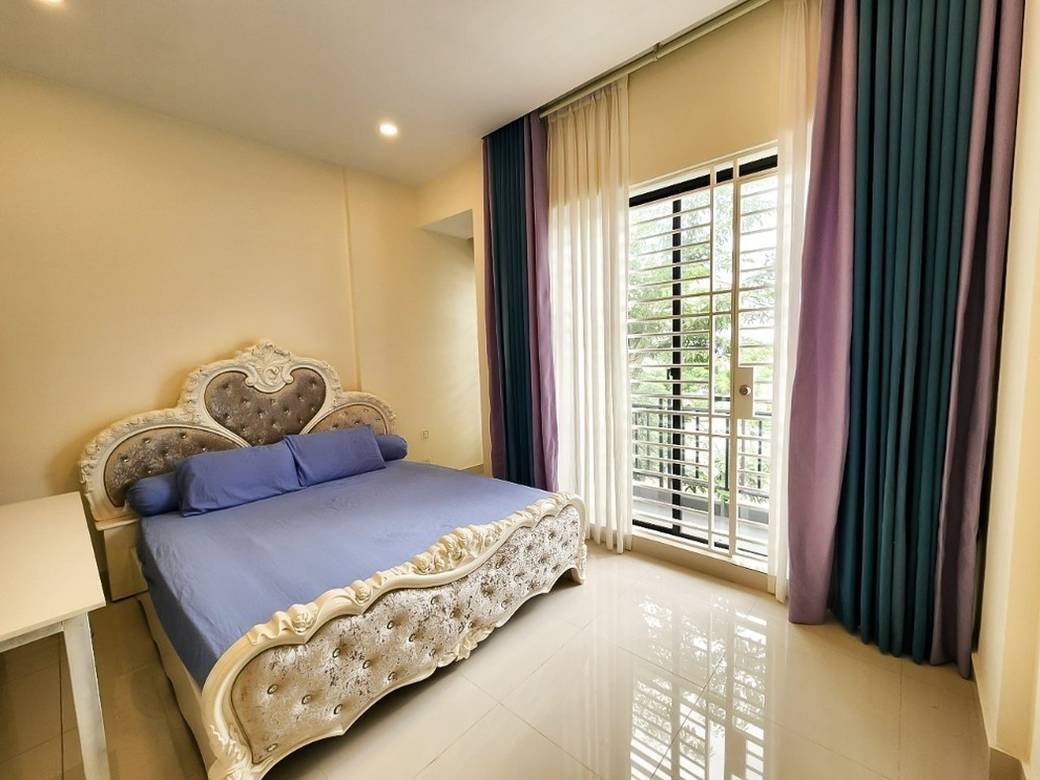 Borey Peng Huoth: The Star Platinum Eco Romance | 126-596 sqm Living Size Řadový dům K pronájmu in Chbar Ampov
